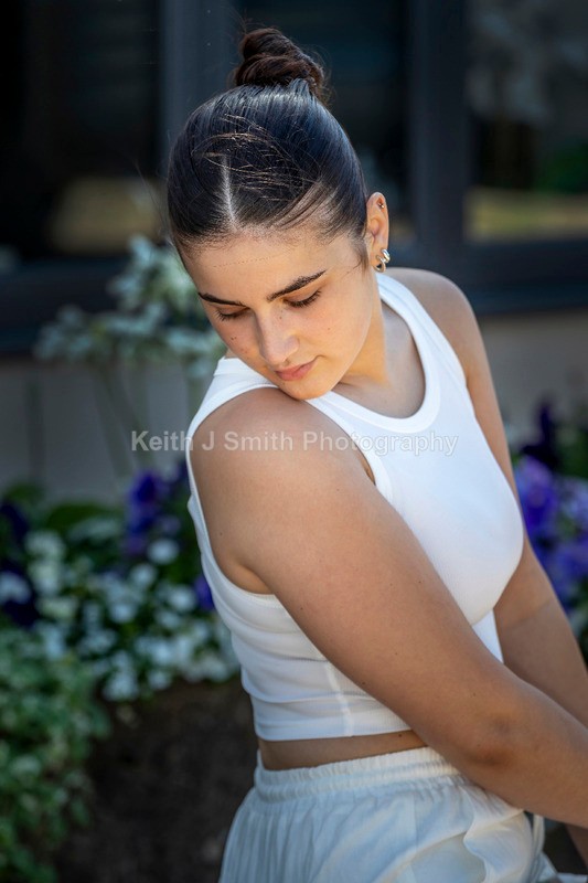 4KJS9473 - Portraiture