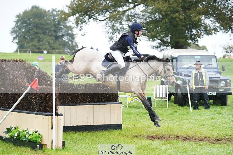 231021-111650-15453 - 661-MYSHALL.ROBBY-Poppy.Turriff-SC+XC