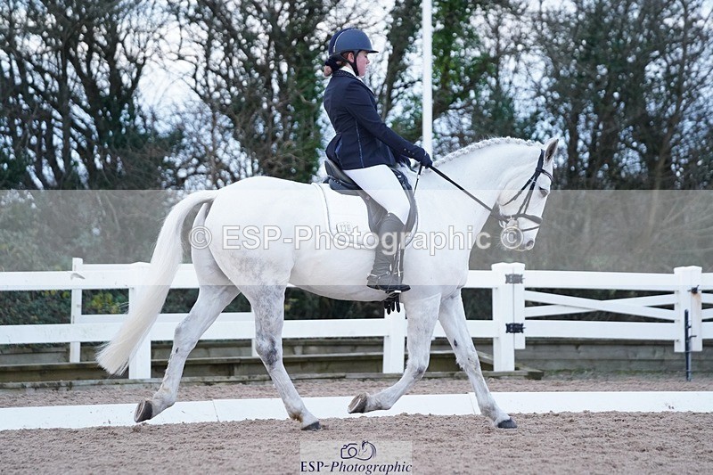 241214-161934-02299 - 126-Amelia.Struel-Tanzanite.Silver.Lining