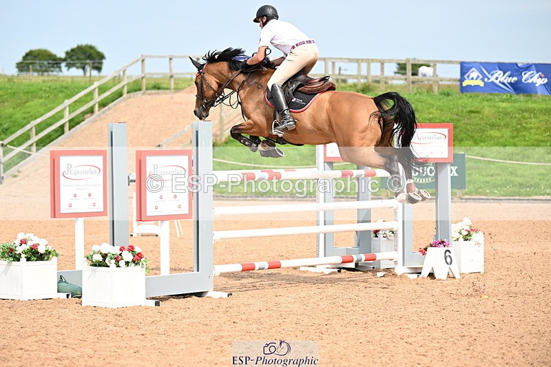 240801A-152005-02538 - Cls 5 National 1.30m Open