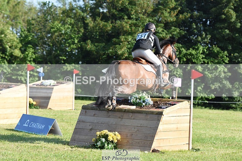 230527-180008-14278 - 151-GREANNANSTOWN_QUARRYMAN_GIRL-Grace_Taylor-XC
