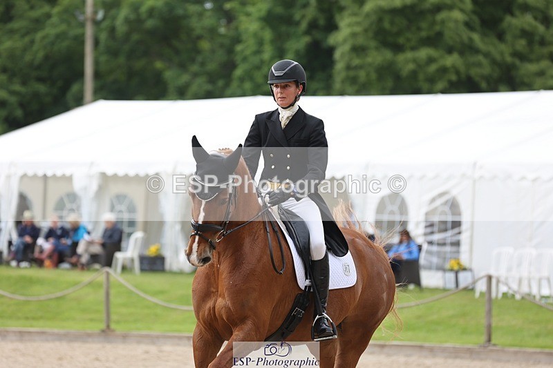 240524-154955-09988 - 367-CROSSTOWN_FINTANS_LAST-Catherine_Burrell