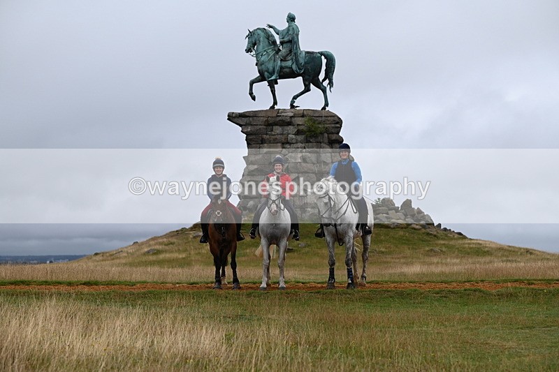 DSC_2335 - Time at Statue 12:34 to 12:56