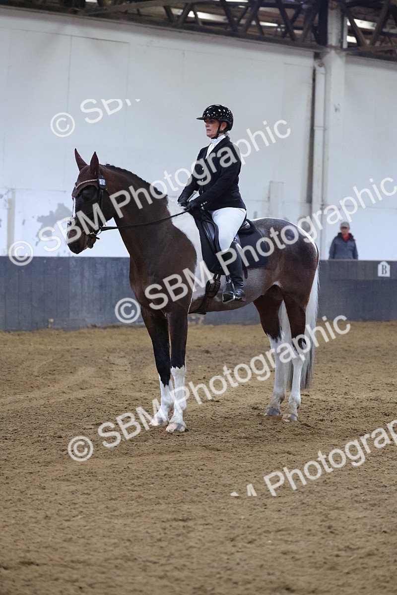 SBM_003028 - Class 9-10 - MQ U21 Open Novice 1