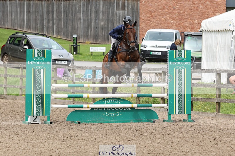 240804-112131-11612 - 367-Florrie_Ball-POLMARK_JAY_WALK