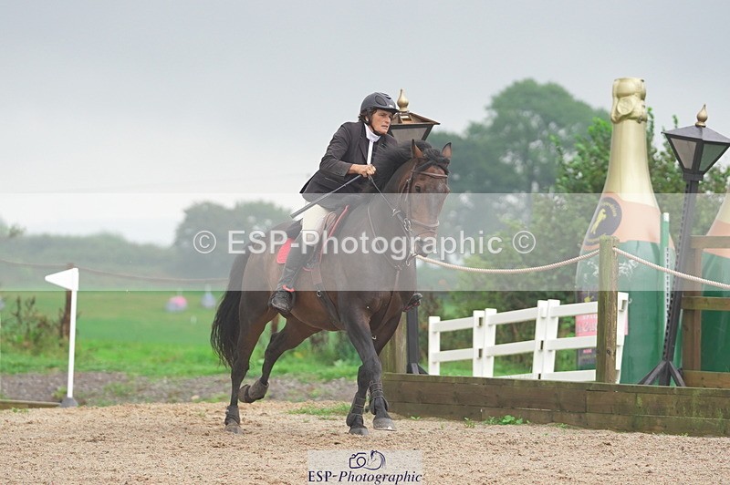 231017A-154110-07608 - Cls 30 Snr 85cm Derby