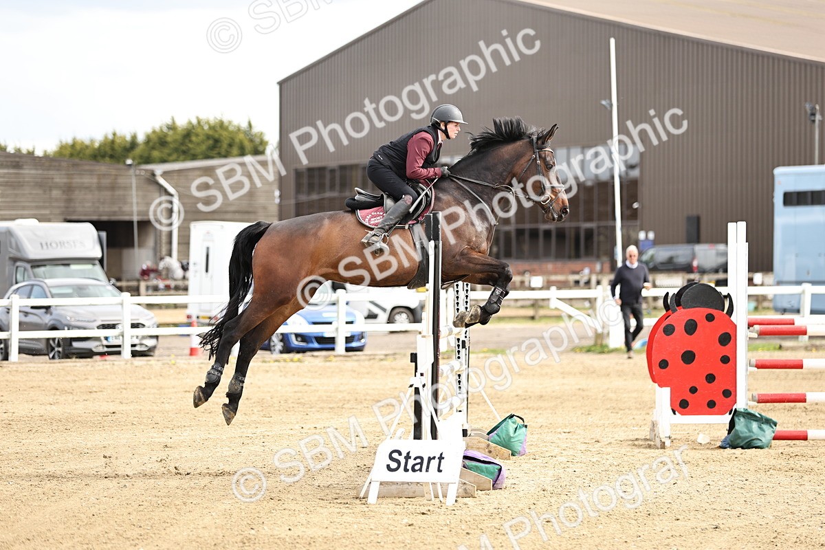 SBM_001410 - Class 5 -Senior Foxhunter - 1.20m