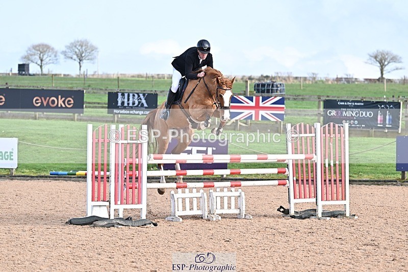 260225-122305-00266 - Cls 4 Newcomers and 1.10m