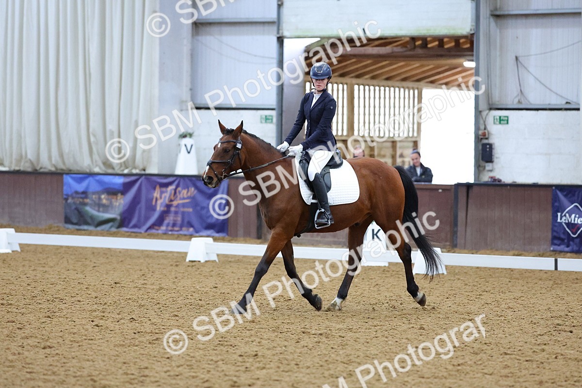 SBM_000185 - Class 2 - Intro 3 Championship - 8.51-9.47