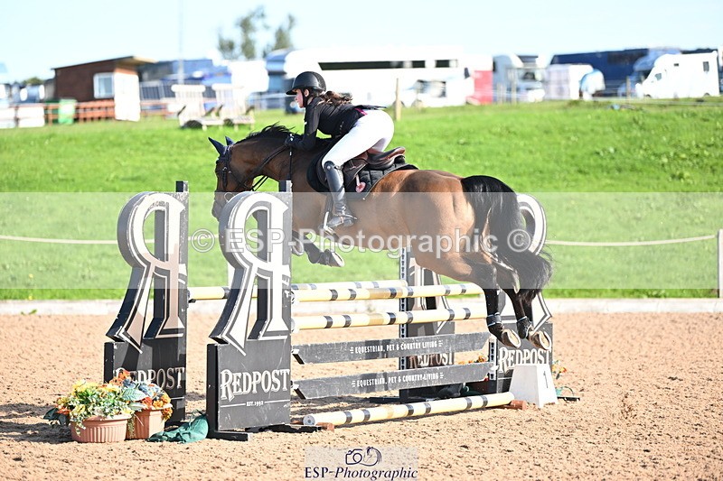 240913A-100648-03404 - Cls 13 Snr 1.05m & 1.10m Open