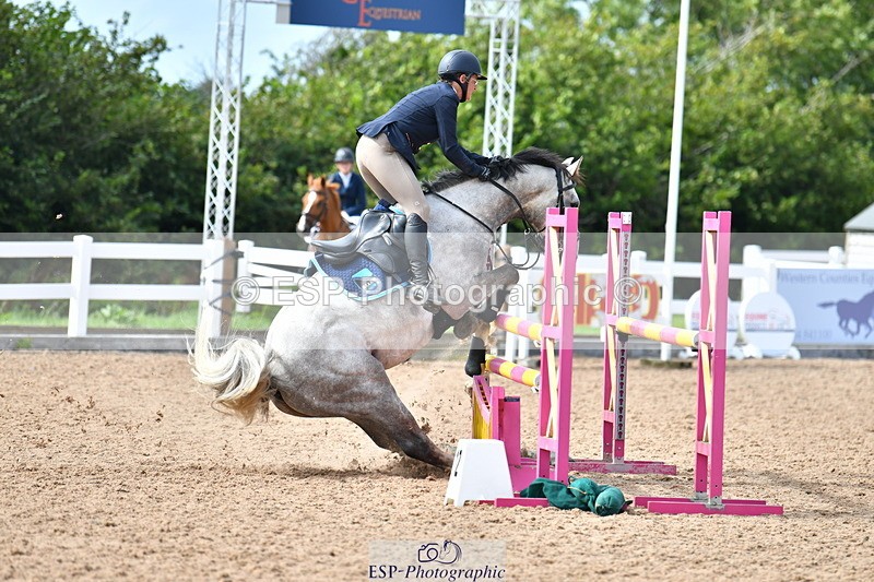 230819A-152835-01034 - Cls 32 95cm Amateur Qualifier