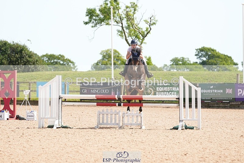 260523-144428-00704 - Cls 8 Pony Newcomers and 1m Open