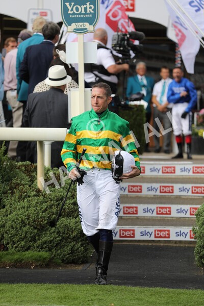 yr20082022r4-47 - Race 4 3.35pm Sky Bet Ebor