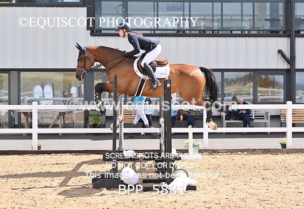 BPP_5881 - CLASS 10 THURS Nupafeeds Senior Dicovery/1m open