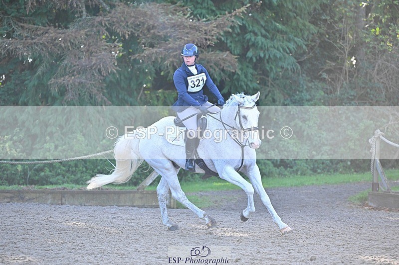 241027-121732-17209 - 321-Hannah.Underhill-DONBEG.GREY