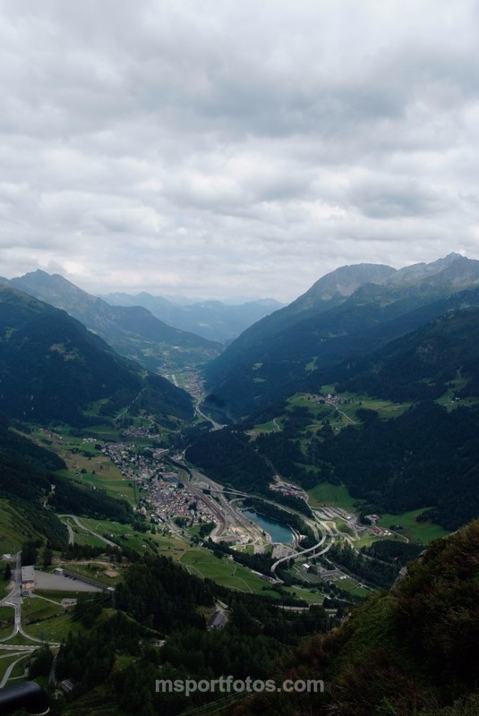 Looking into the Gottard Pass - Travel, city/land scapes