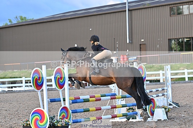 250513-191002-01165 - 90cm