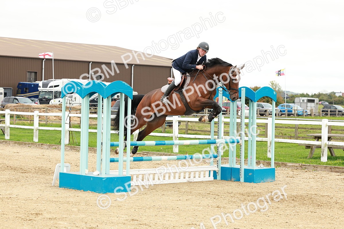 1I0A7107 - Class 2 - Senior British Novice