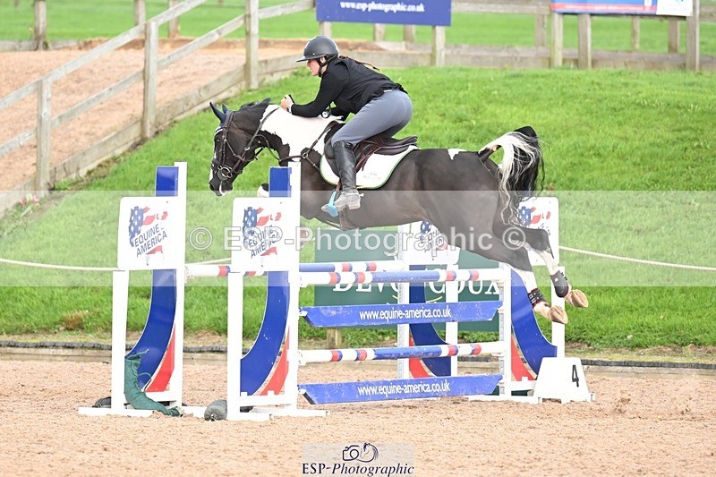 251005-144657-03973 - Cls 21 Newcomers and 1.10m