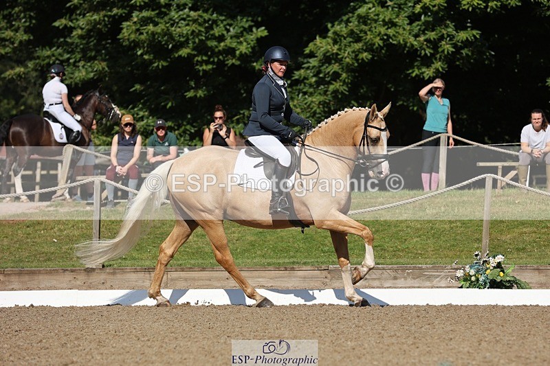 240719-091924-00100 - 307-Kate_Kerswell-Top_Gun_RB