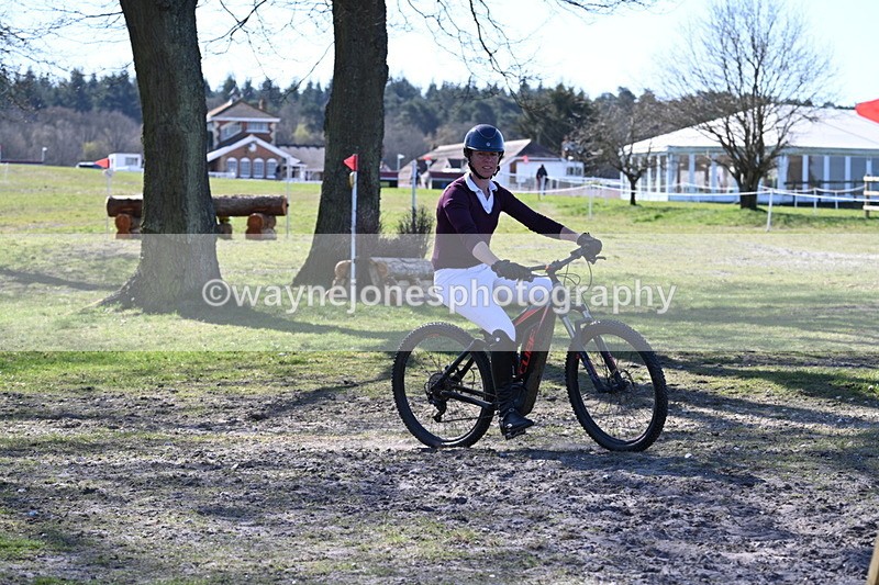 WJ7_9906 - XC Time 10:51 to 11:07