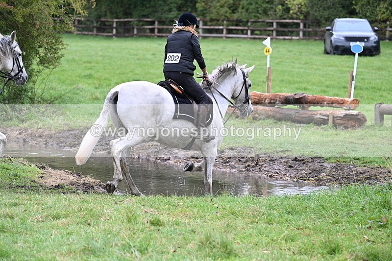 WJ7_1703 - Time at Photographer 13:13 to 13:26