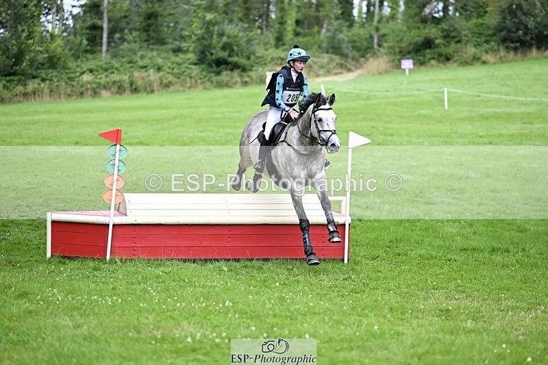 240803-134320-07290 - 205-Jessica_Thomas-QUALITY_STEP_ON