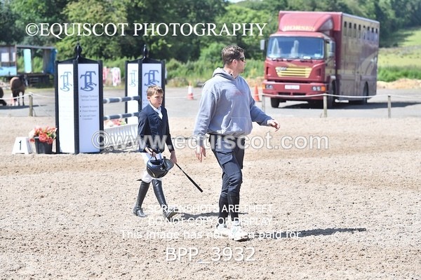 BPP_3932 - CLASS 9 SAT Winter/ Summer 128cm/ Winter/ Summer 138cm