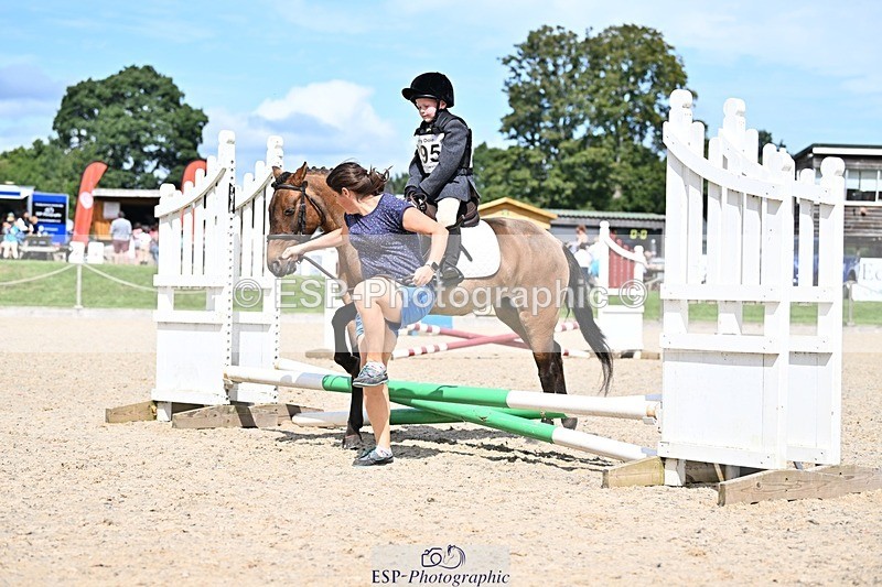 230824-133500-03462 - Round 1 Lead Rein Start to 13.50 cw