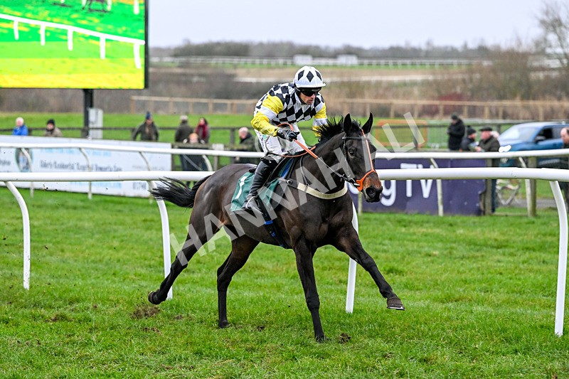 281225-Race 4-Ninna Collina-0783 - Race 4