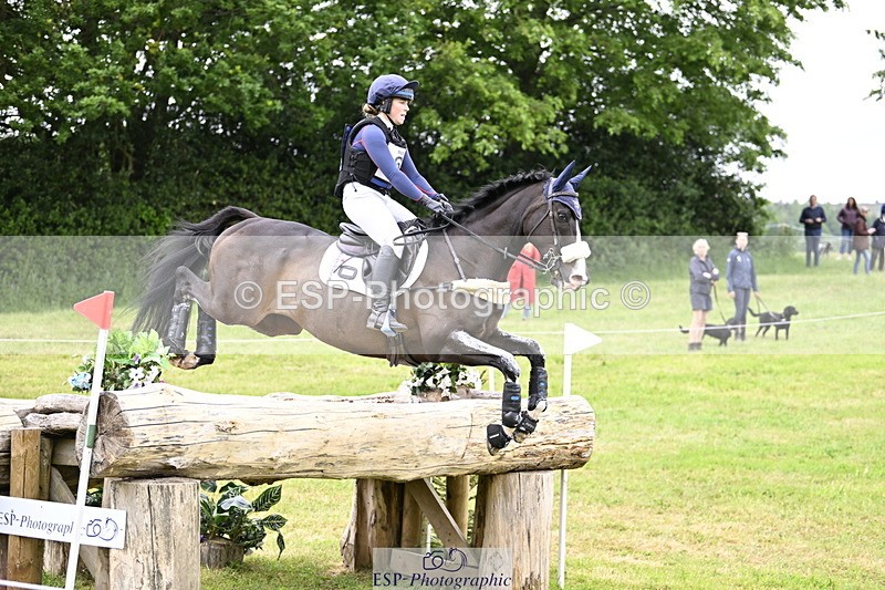 250524A-103502-09039 - A-060-Sophie.Wildern-CARTOON.HERO