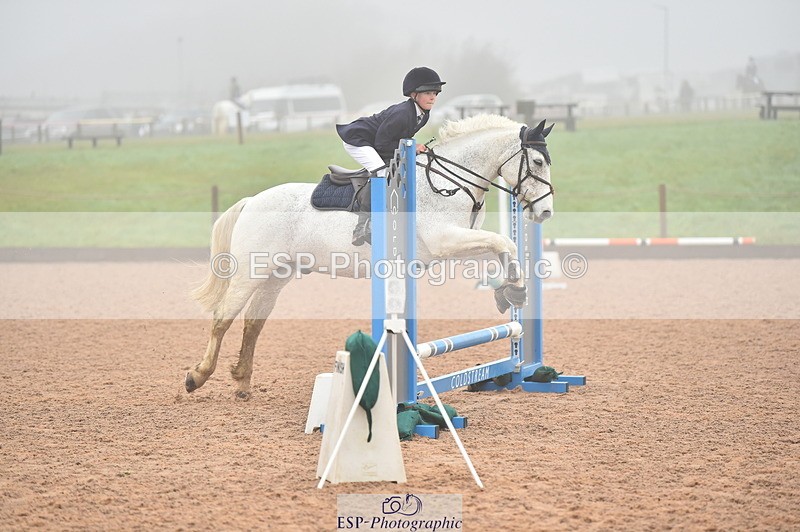 231118A-090434-00711 - Cls 16+17 Club and Schools 60cm