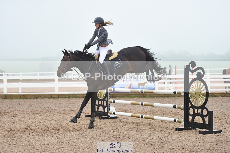 230917A-135208-07222 - Cls 36 1.05m Amateur Qualifier