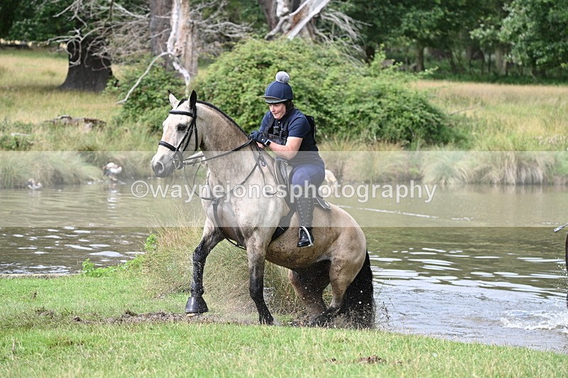WJ7_1739 - Time at Water 10:48 to 11:13