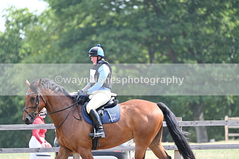 WJ7_2455 - XC Time 12:17 to 12:22