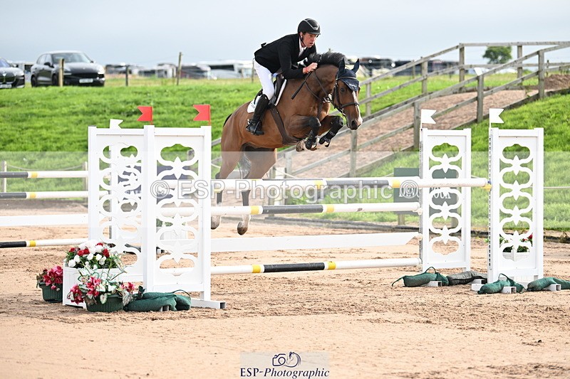 240721A-083241-16567 - Cls 20, 1 Star Gold Tour 1.35m