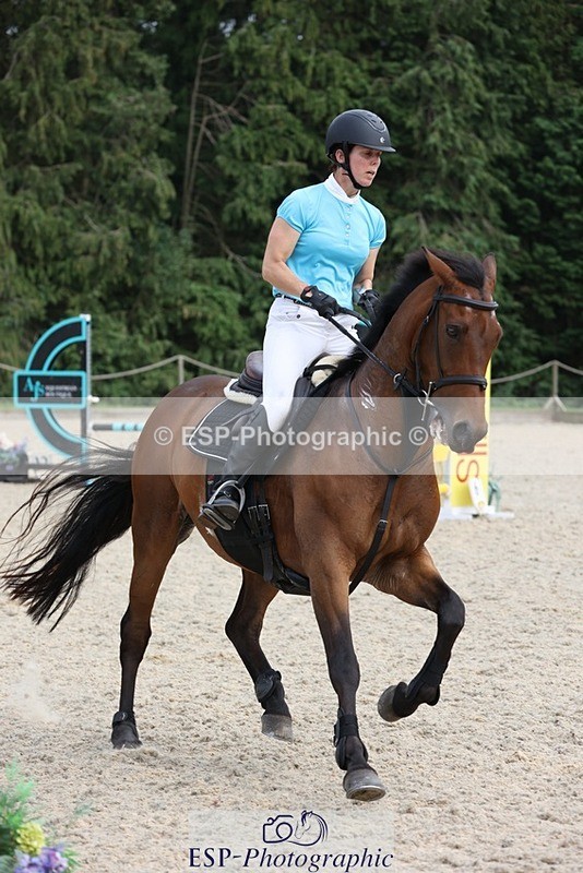 230908-155035-02637 - Cls 8 Snr 1.05m Open