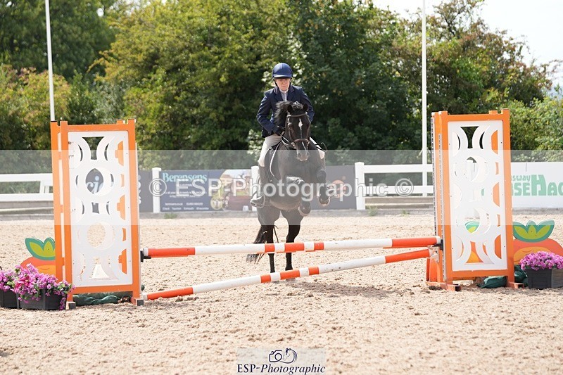 250805-144902-00005 - Clear Round and 60cm