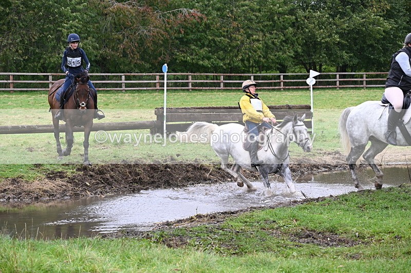 WJ6_8191 - Time at Photographer 13:49 to 14:15