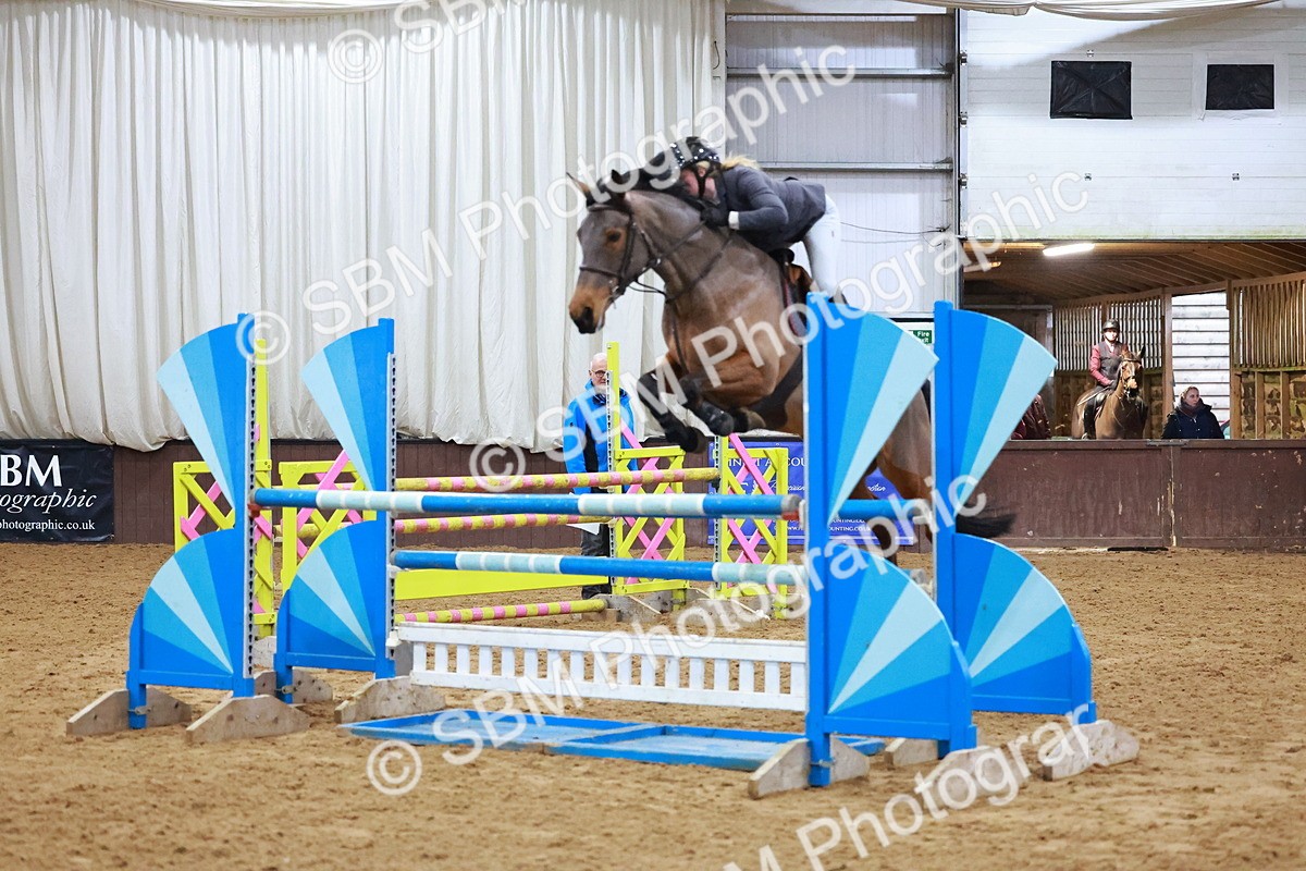 SBM_002020 - Class 4 - Senior Newcomers - 1.10m