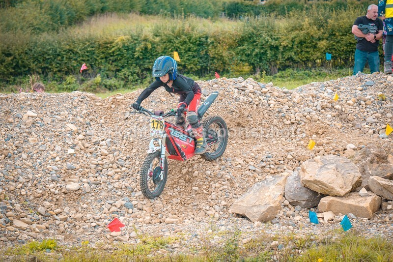 DSCF0155 - Ripon MC Trial 27/09- kids