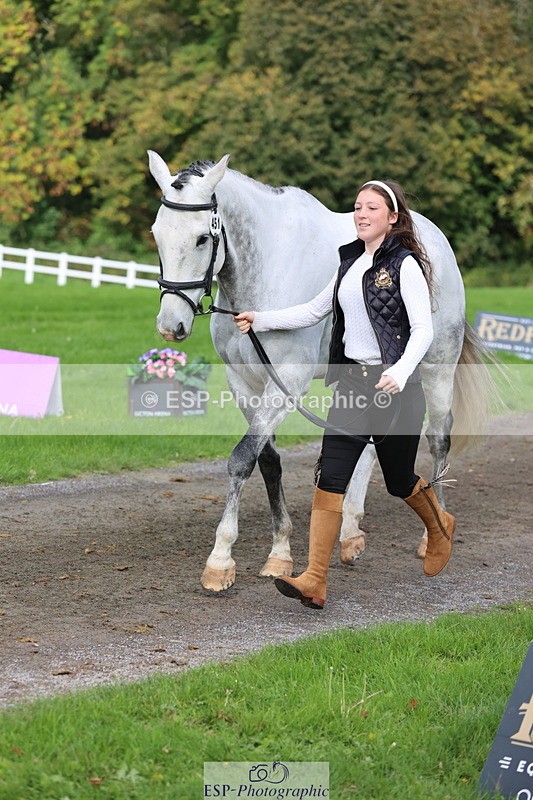 251026A-120814-25907 - F-451-Olivia.Clothier