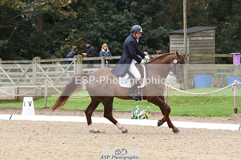 241024-134455-03702 - 154-Johnny.Hornby-MBF.BARRINGTON.HERO