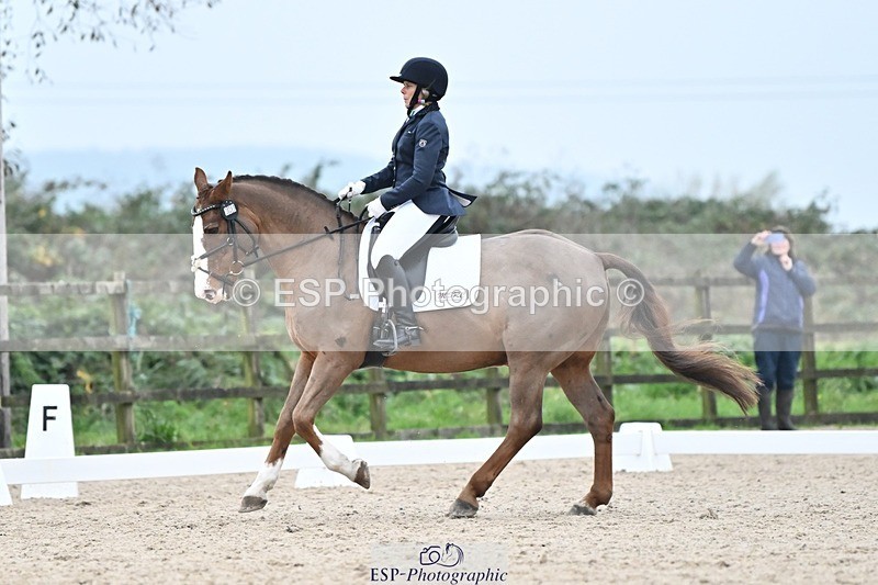 241103-153526-03168 - Novice 1 - 14.44 to 16.08