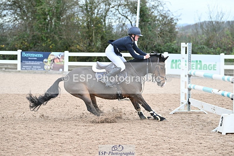 231119A-114916-05515 - Sun Cls 5 Newcomers & 1m Open