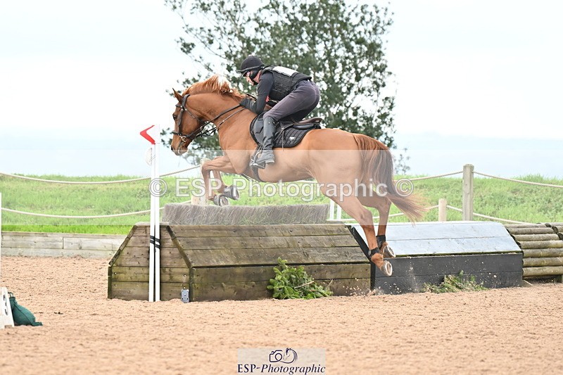 241110A-131542-00916 - 90cm Start to 14.00