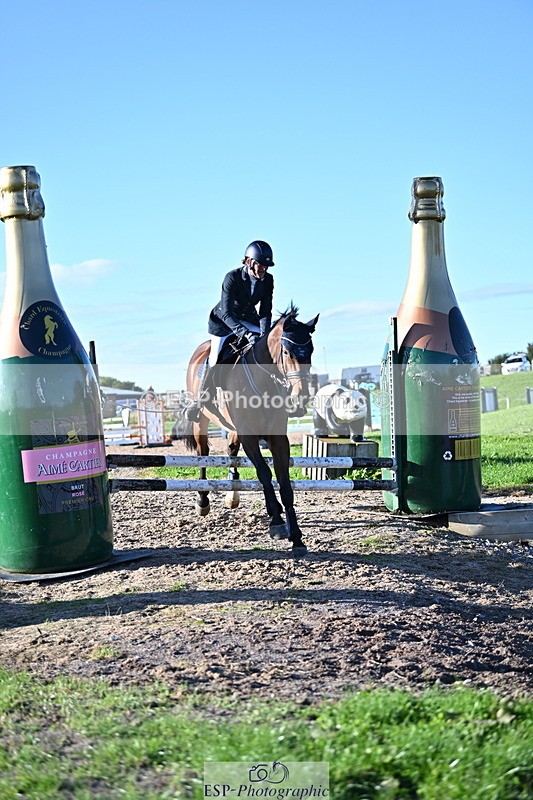 240912A-173855-02737 - Cls 7 Snr 90cm Open Speed Derby