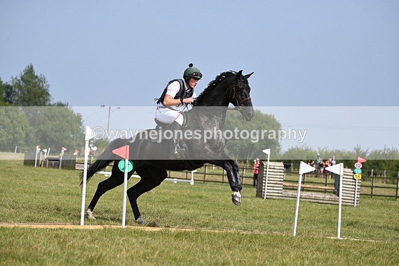 WJ6_2329 - 60cm XC Time 14:21 to 14:47