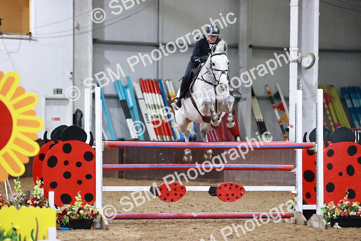 SBM_001701 - Class 5 - Senior Foxhunter 1.20m
