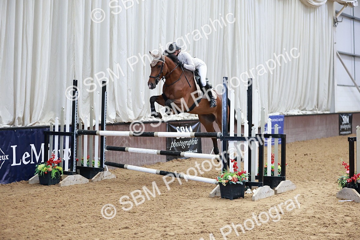 SBM_003799 - Class 11 - Senior Newcomers - 1.10m